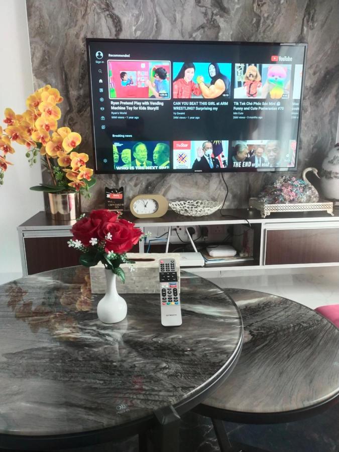 Cmk Troika Apartmen#Free Netflix Kota Bharu Exterior photo